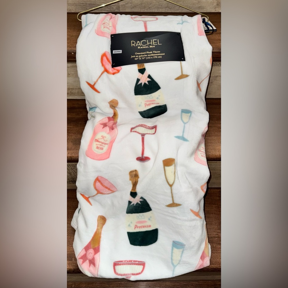 Cute 🥰 Rachel Roy White and Pink Celebration Overside Throw Blanket 60” x 70”